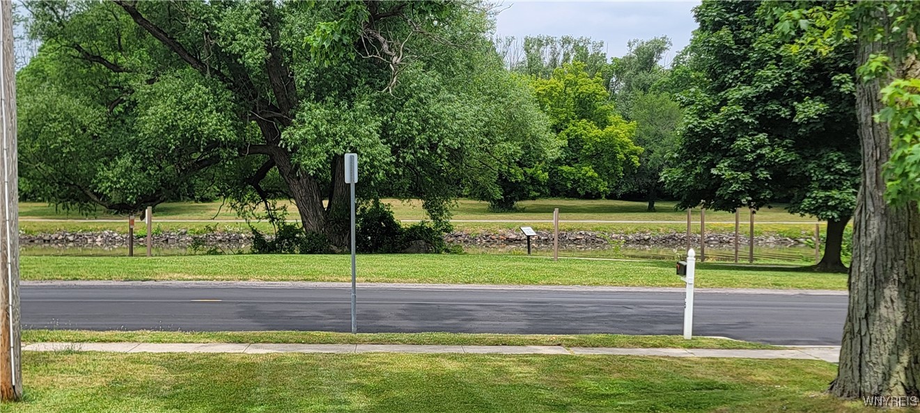 Lockport City, New York 14094, United States, 3 Bedrooms Bedrooms, ,3 BathroomsBathrooms,Residential,Active,163802