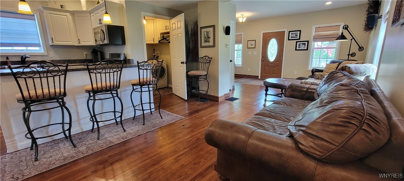 Lockport City, New York 14094, United States, 3 Bedrooms Bedrooms, ,3 BathroomsBathrooms,Residential,Active,163802