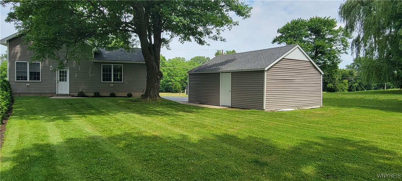 Lockport City, New York 14094, United States, 3 Bedrooms Bedrooms, ,3 BathroomsBathrooms,Residential,Active,163802