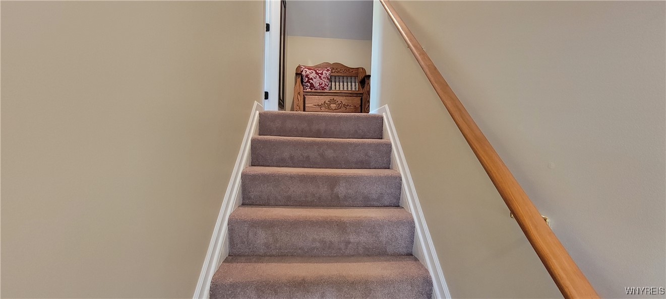 Lockport City, New York 14094, United States, 3 Bedrooms Bedrooms, ,3 BathroomsBathrooms,Residential,Active,163802