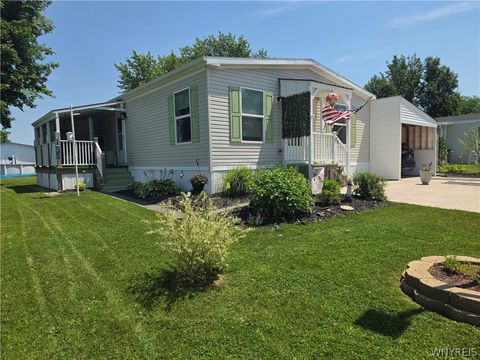 Mobile Home For Sale - 260 Sunset Drive<br/> Clarendon, NY 14429