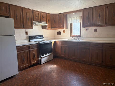Tiny photo for 81 Hill Street, Tonawanda, NY 14150 (MLS # B1708845)
