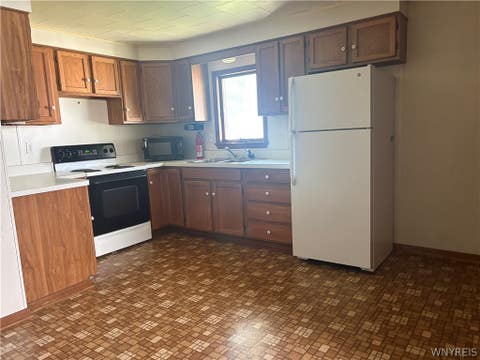 Tiny photo for 81 Hill Street, Tonawanda, NY 14150 (MLS # B1708845)