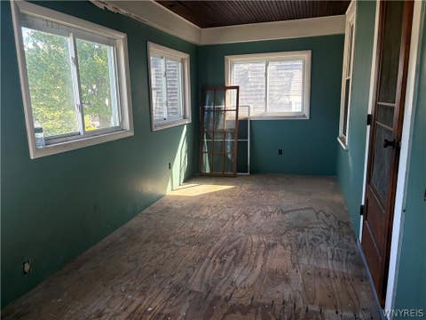Tiny photo for 81 Hill Street, Tonawanda, NY 14150 (MLS # B1708845)
