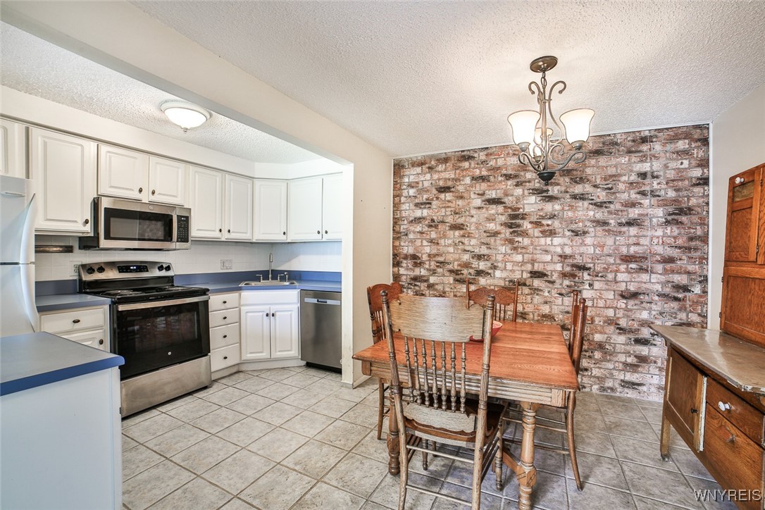 90 Foxberry Drive A