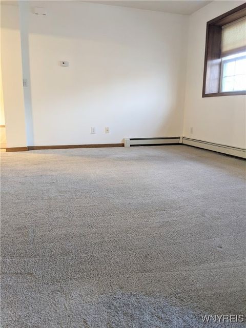 Tiny photo for 6926 Maple Drive #LOWER, Wheatfield, NY 14120 (MLS # B1655415)