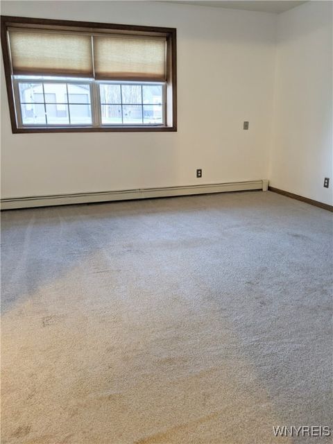 Tiny photo for 6926 Maple Drive #LOWER, Wheatfield, NY 14120 (MLS # B1655415)