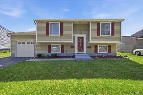Homes For Sale - 49 Thornwood Drive<br/> Erie County, Cheektowaga, NY 14227
