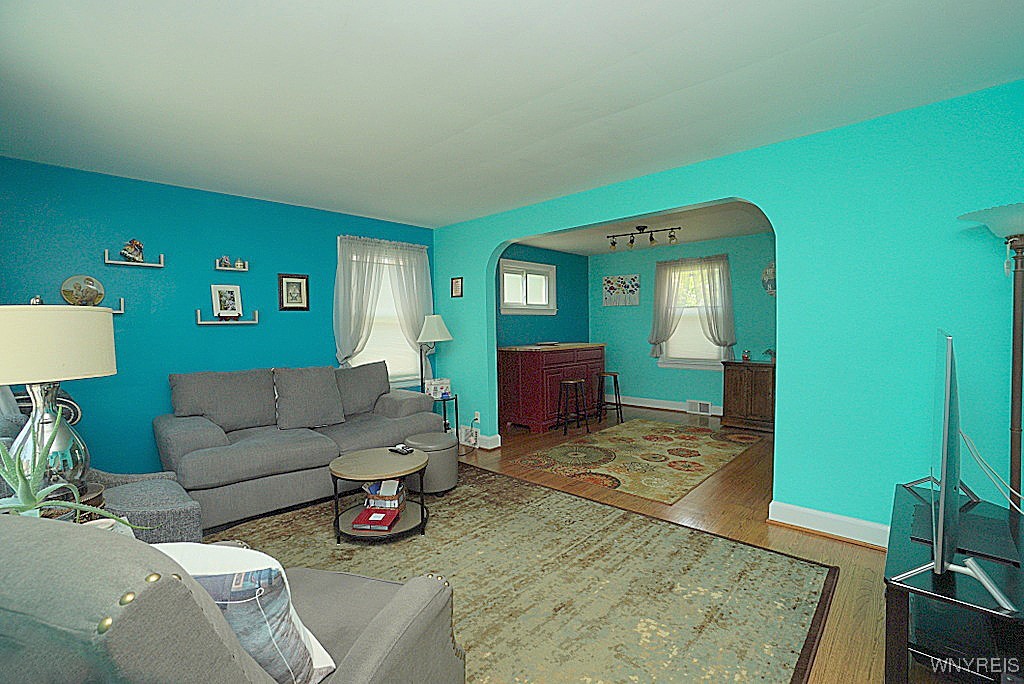 46 Linden Avenue