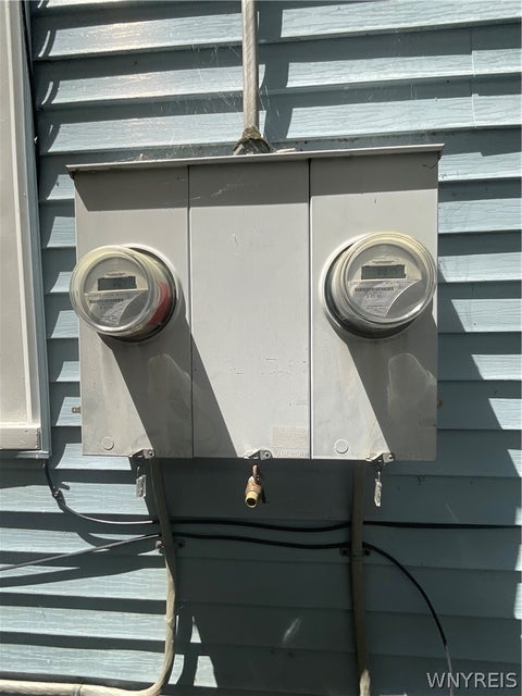 Tiny photo for 51 Pooley Place, Buffalo, NY 14213 (MLS # B1707369)