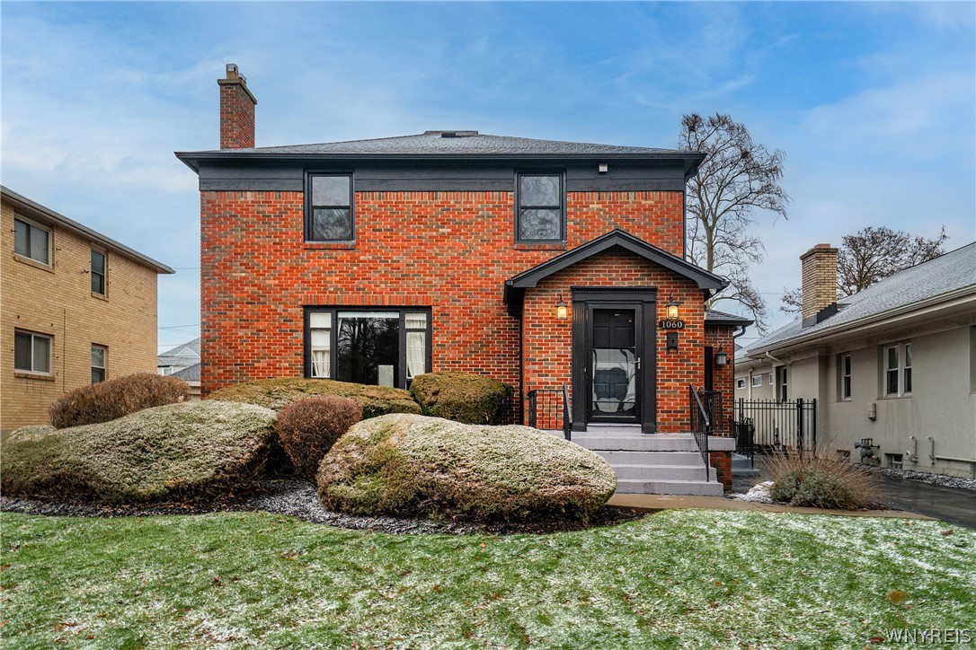 1060 Amherst Street