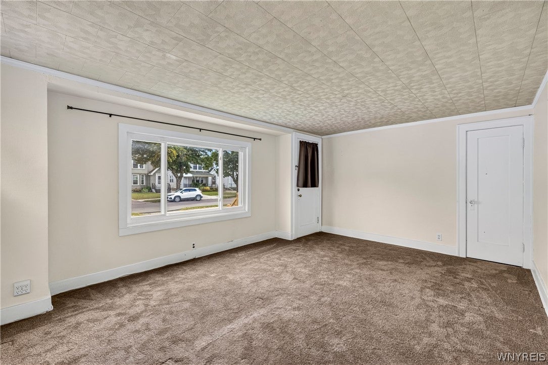 356 Saint Lawrence Avenue