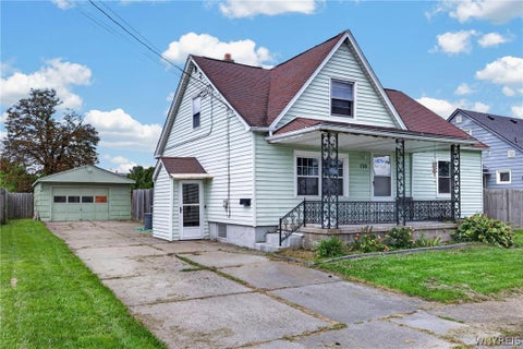Homes For Sale - 130 Hedley Street<br/> Cheektowaga, NY 14206