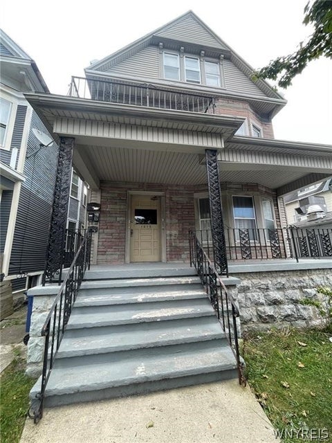 Photo of 1015 Elmwood Avenue #3, Buffalo, NY 14222 (MLS # B1672411)