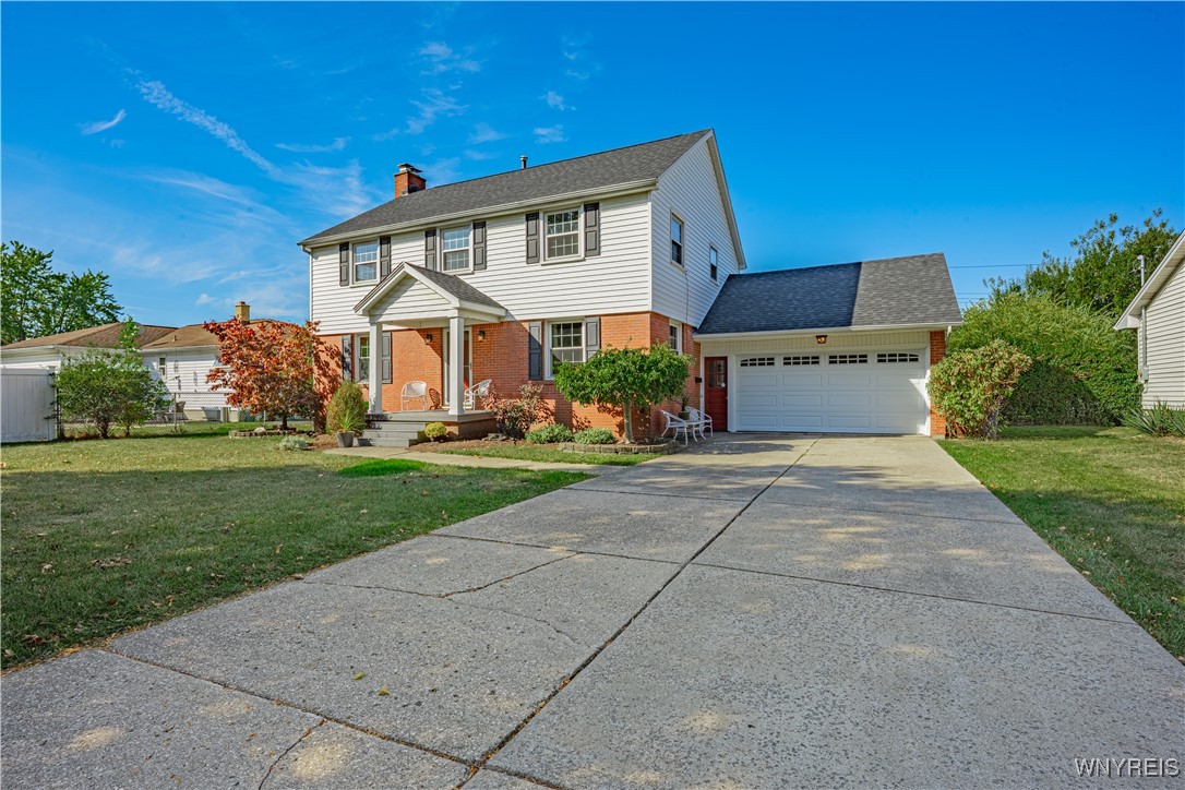114 Fairways Boulevard