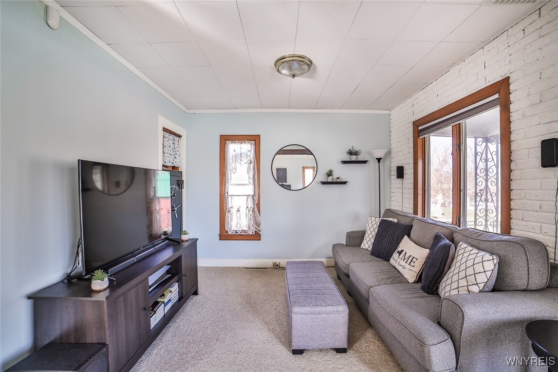 8124 W Rivershore Drive, Niagara Falls, New York image 23