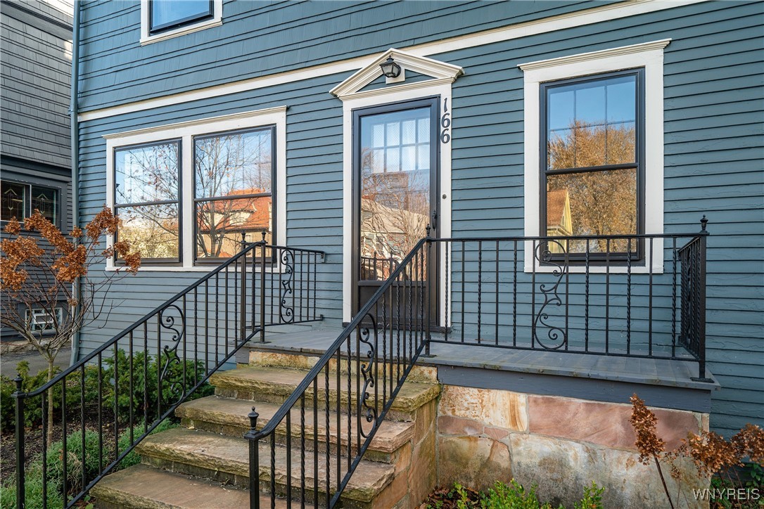 166 Huntington Avenue