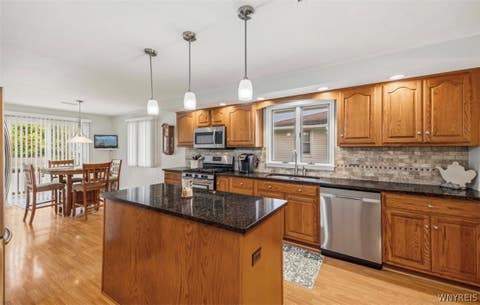 Tiny photo for 5698 Jennifer Drive W, Lockport Town, NY 14094 (MLS # B1701217)