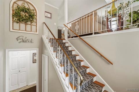 Tiny photo for 5698 Jennifer Drive W, Lockport Town, NY 14094 (MLS # B1701217)