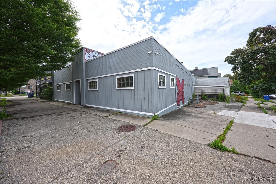 2464 Main Street