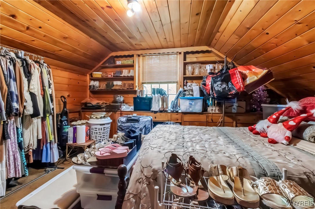 131 Idlewood Drive, Aurora, New York image 33