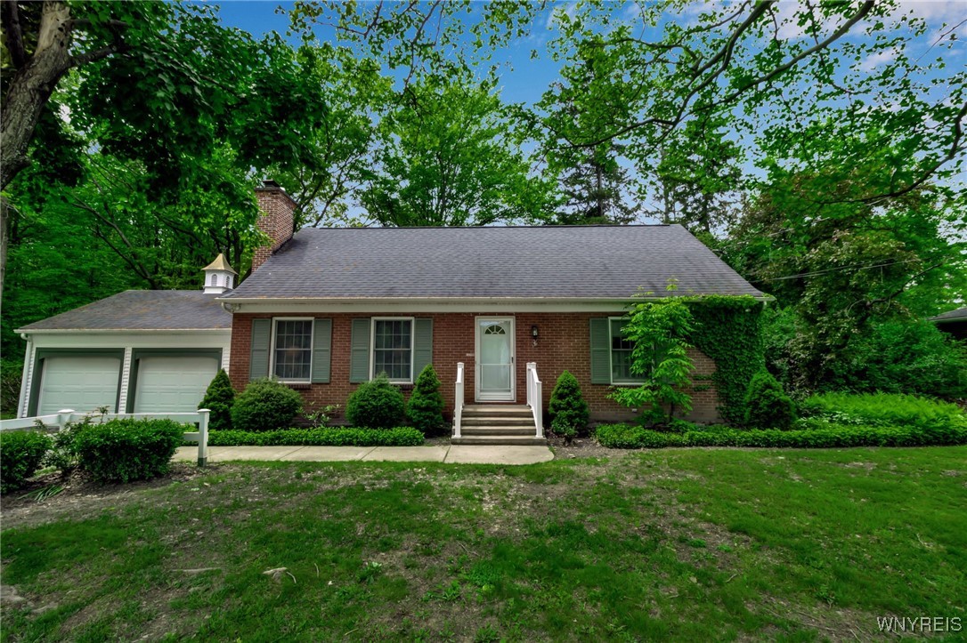 131 Idlewood Drive, Aurora, New York image 2