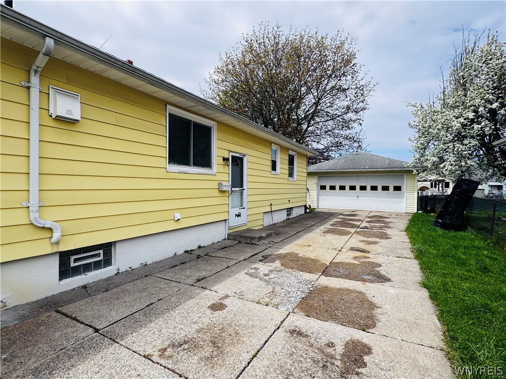 130 Zittel Street