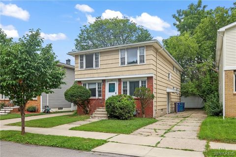 Photo of 157 W Winspear Avenue, Buffalo, NY 14214 (MLS # B1676016)