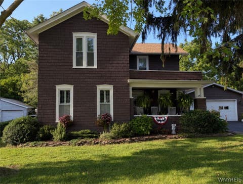 Photo of 8143 West Avenue, Royalton, NY 14067 (MLS # B1709365)