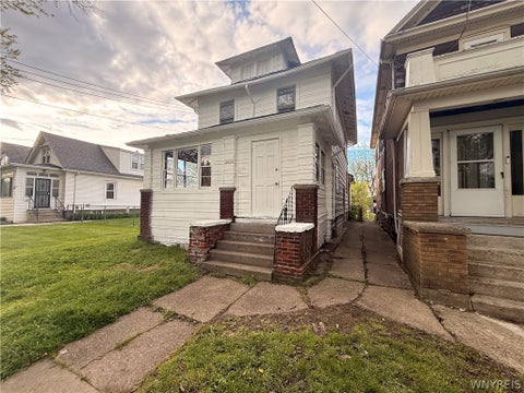 Homes For Rent - 2020 Forest Avenue<br/> Niagara Falls, NY 14301