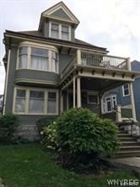 Photo of 507 W Delavan Avenue #Lower, Buffalo, NY 14222 (MLS # B1495310)