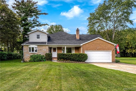 Homes For Sale - 6438 Engel Drive<br/> Hamburg, NY 14075