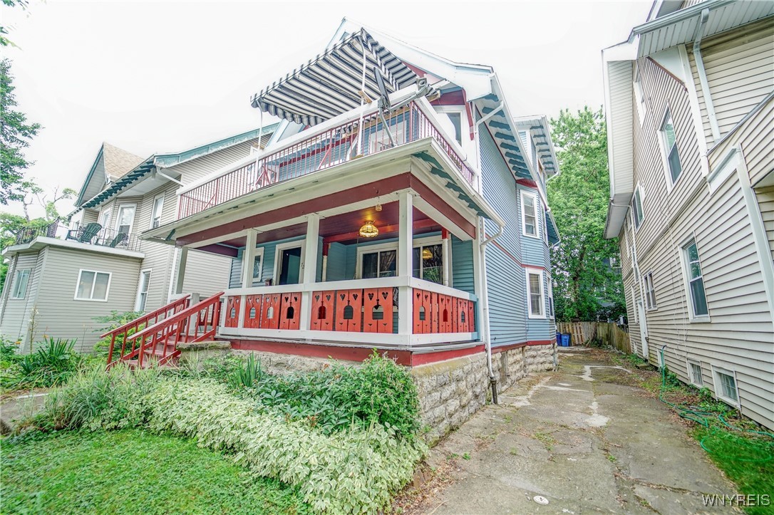 725 Linwood Avenue
