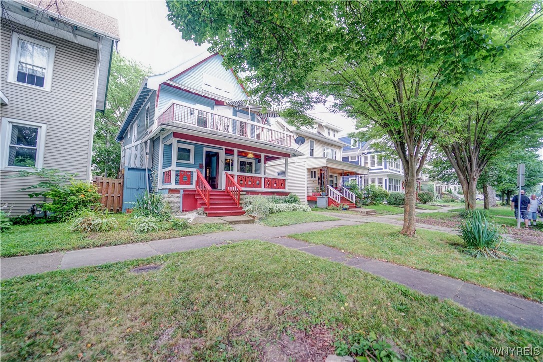 725 Linwood Avenue