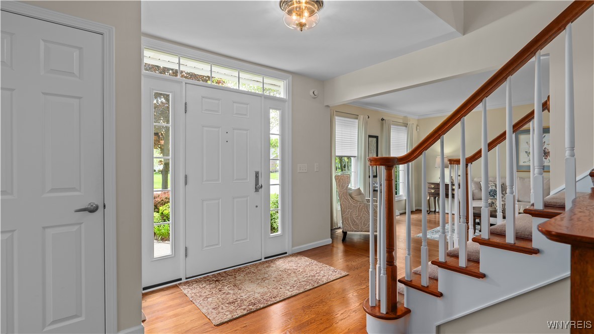 29 Ventura Drive, Orchard Park, New York image 5