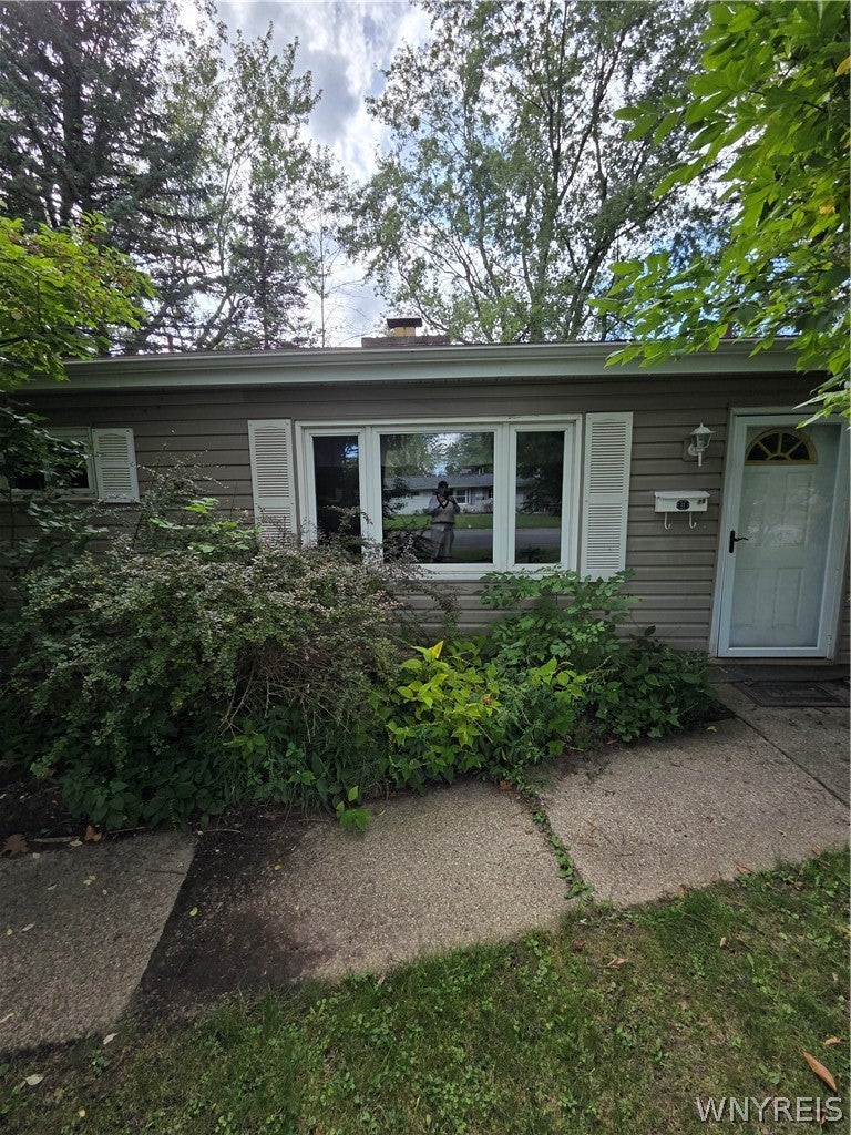 Photo of 77 Lee Street, Cheektowaga, NY 14043 (MLS # B1714294)