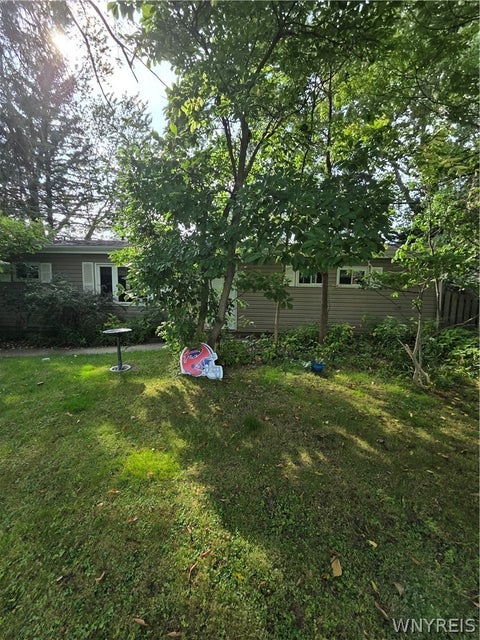 Photo of 77 Lee Street, Cheektowaga, NY 14043 (MLS # B1714294)