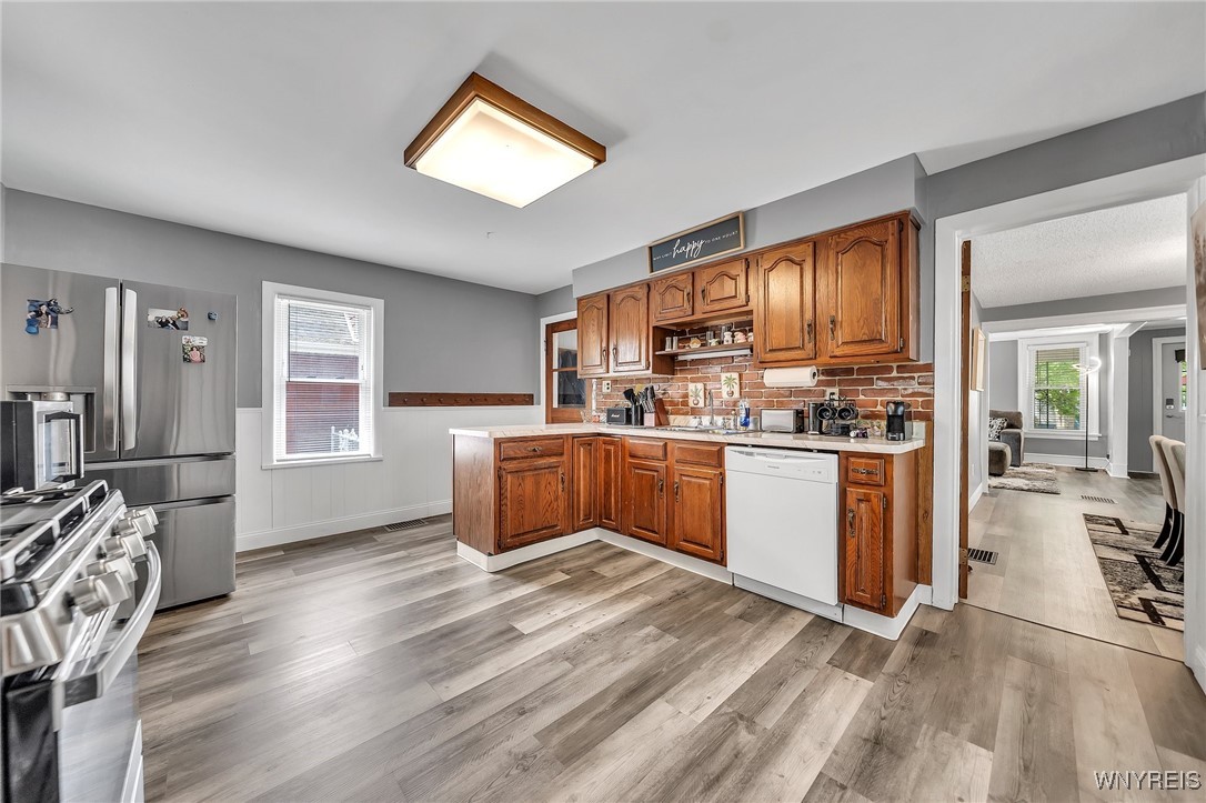355 Bryant Street, North Tonawanda, New York image 8