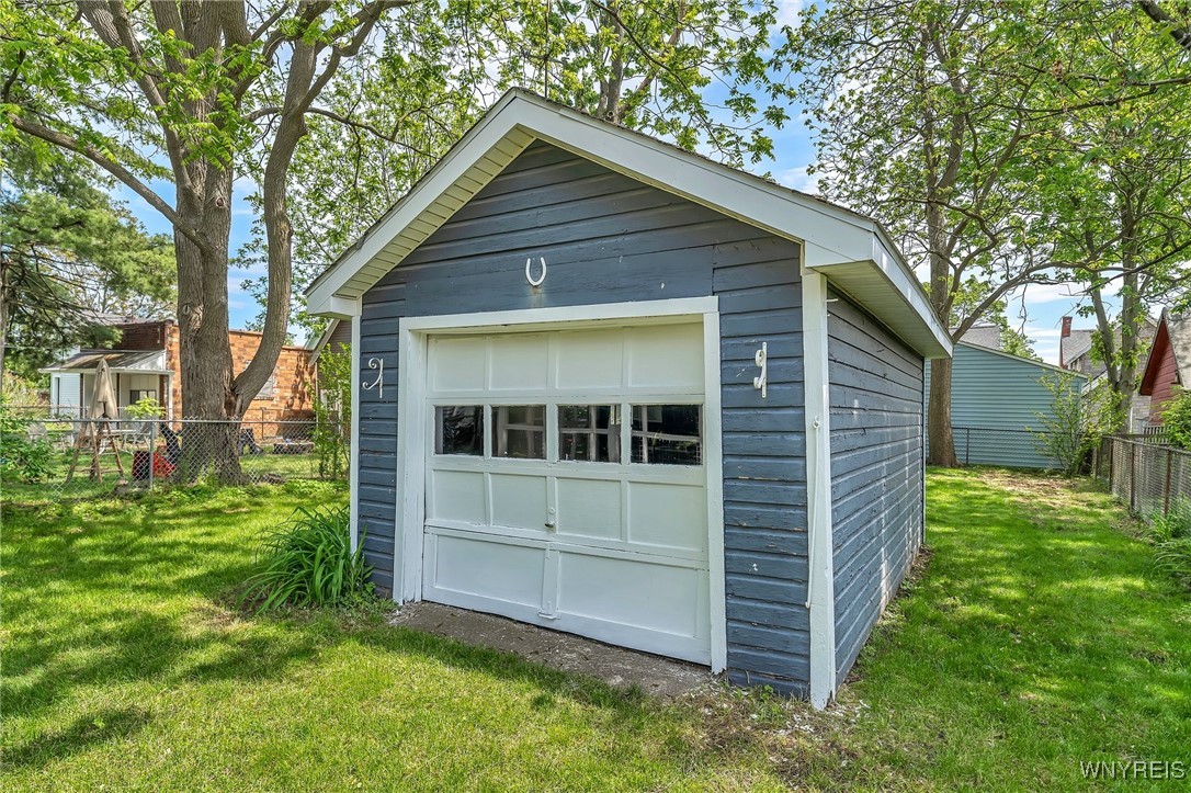 355 Bryant Street, North Tonawanda, New York image 31