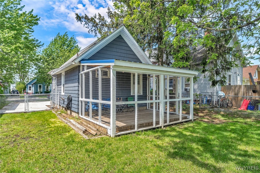 355 Bryant Street, North Tonawanda, New York image 30