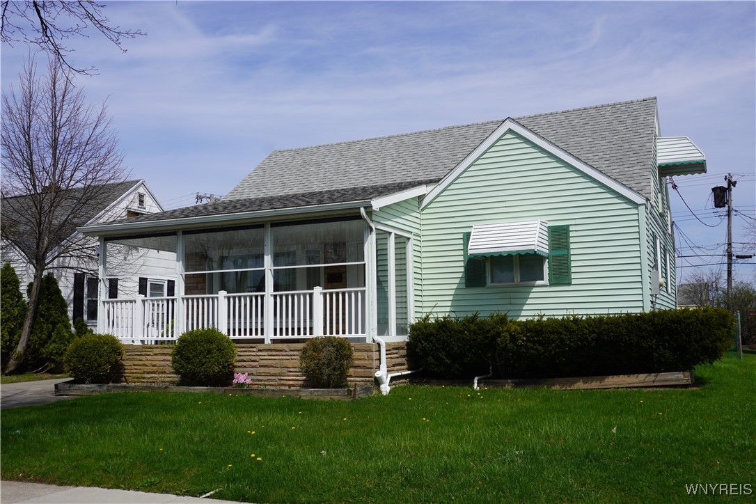 1671 Parker Boulevard, Tonawanda, New York image 2