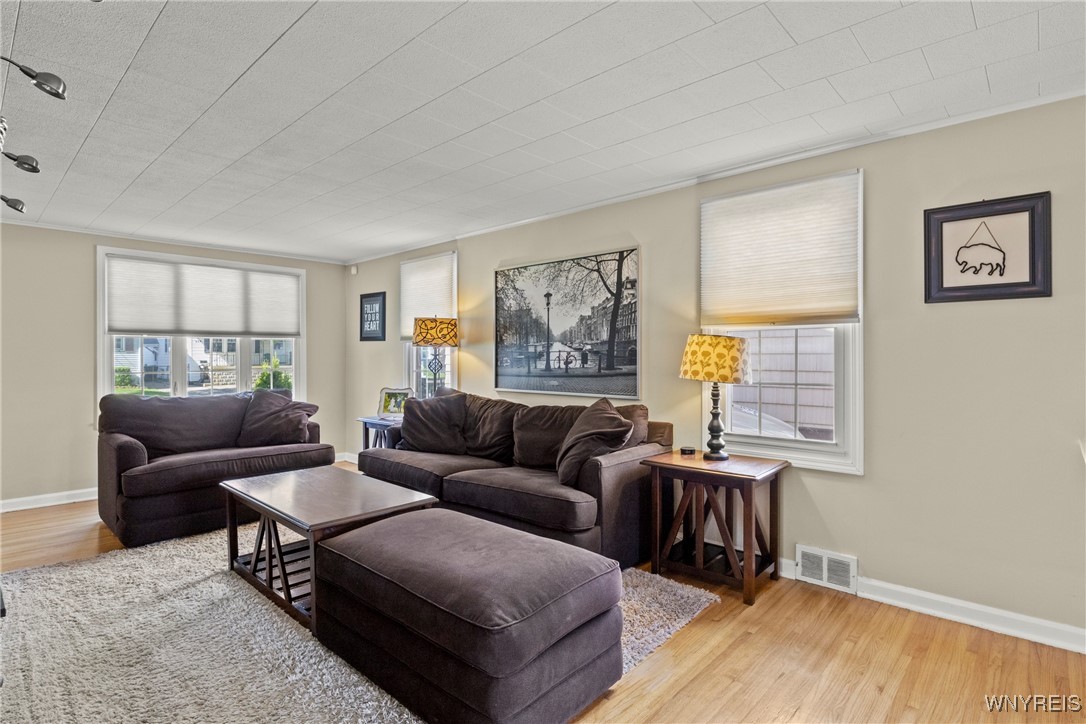 111 Legion Drive, Tonawanda, New York image 10