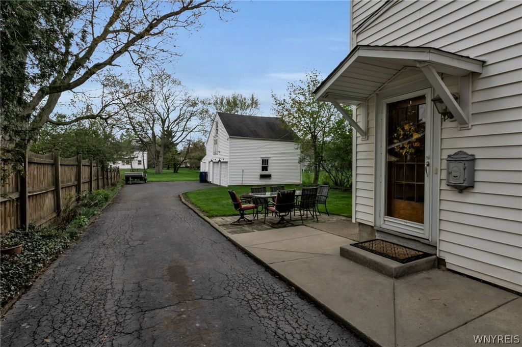 Photo of 199 Akron Street, Lockport City, NY 14094 (MLS # B1678287)