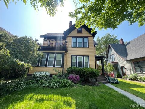 Photo of 180 Richmond Avenue, Buffalo, NY 14222 (MLS # B1593903)