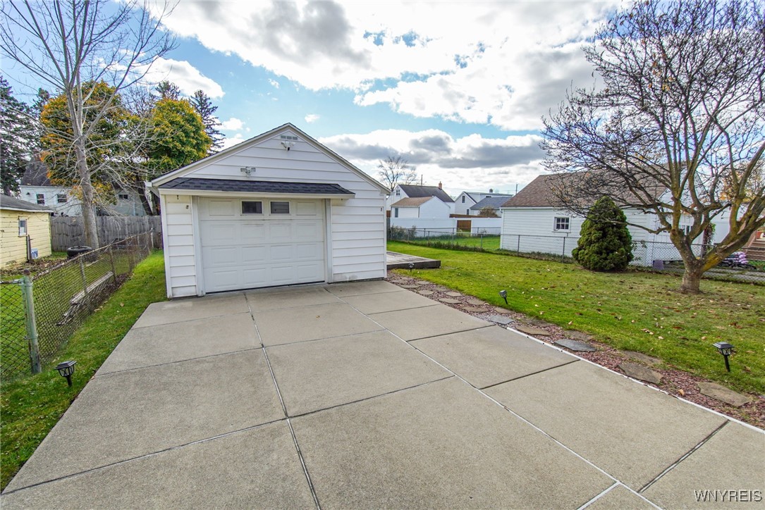 205 Clover Place, Cheektowaga, New York image 35