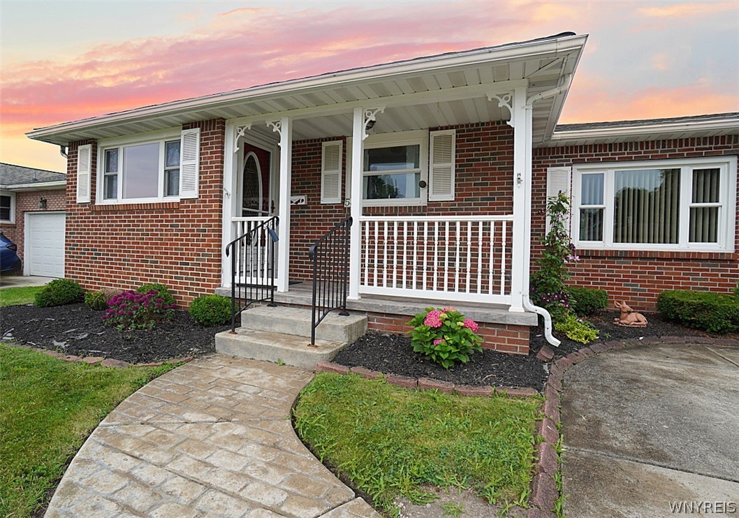 58 Hillwood Drive