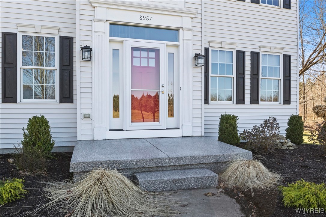 8987 Hickory Meadows Road, Boston, New York image 2