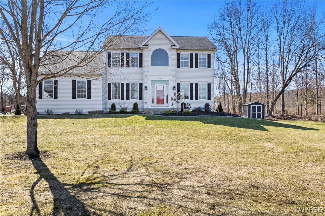 8987 Hickory Meadows Road, Boston, New York image 1