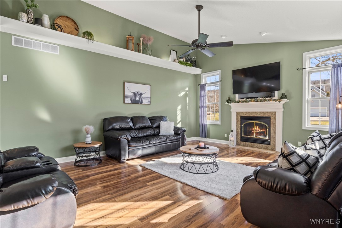 8987 Hickory Meadows Road, Boston, New York image 13