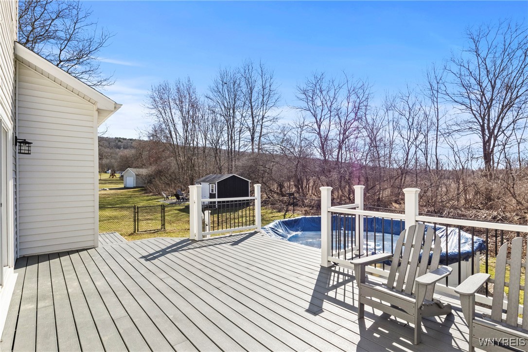 8987 Hickory Meadows Road, Boston, New York image 6
